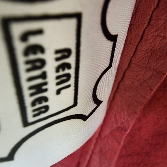 CIGNO NERO Ladies Leather Jacket SIZE 40 Fitted Zip Crop Jacket.Like new - Picture 8 of 11